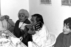 Con Don Carlos y Doña Zita en La Casita de Amankay 1996